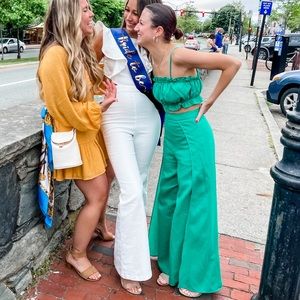 Lulu’s 2 Piece Set